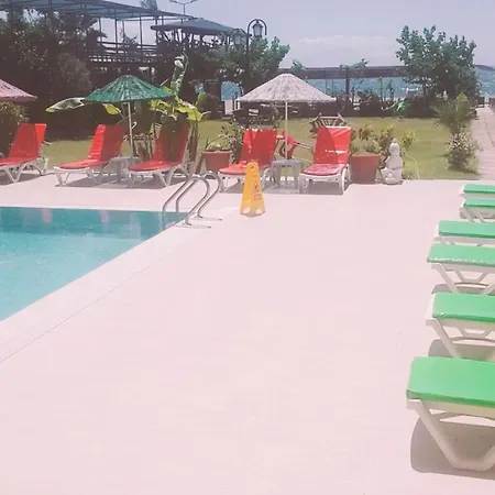 Adahan Hotel Gumuldur